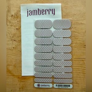 Hug Me Tight by Jamberry